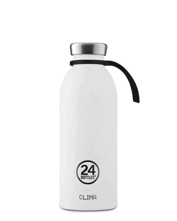 24Bottles flaskehank, sort i silikon, festet rundt halsen på en hvit Clima Bottle