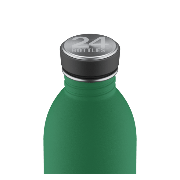 24Bottles Urban Bottle 500 ml Emerald Green i rustfritt stål, nærbilde av flaskehals og kork