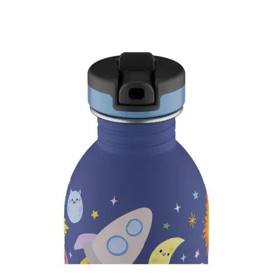24Bottles Urban Drikkeflaske Barn 250 ml Space Friends i rustfritt stål, nærbilde av tuten