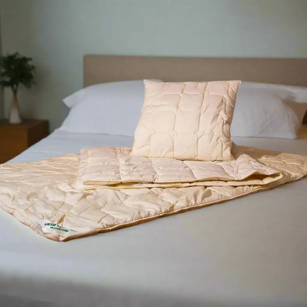 Læsø Ullhodepute – 60x60 cm - Suztain.no