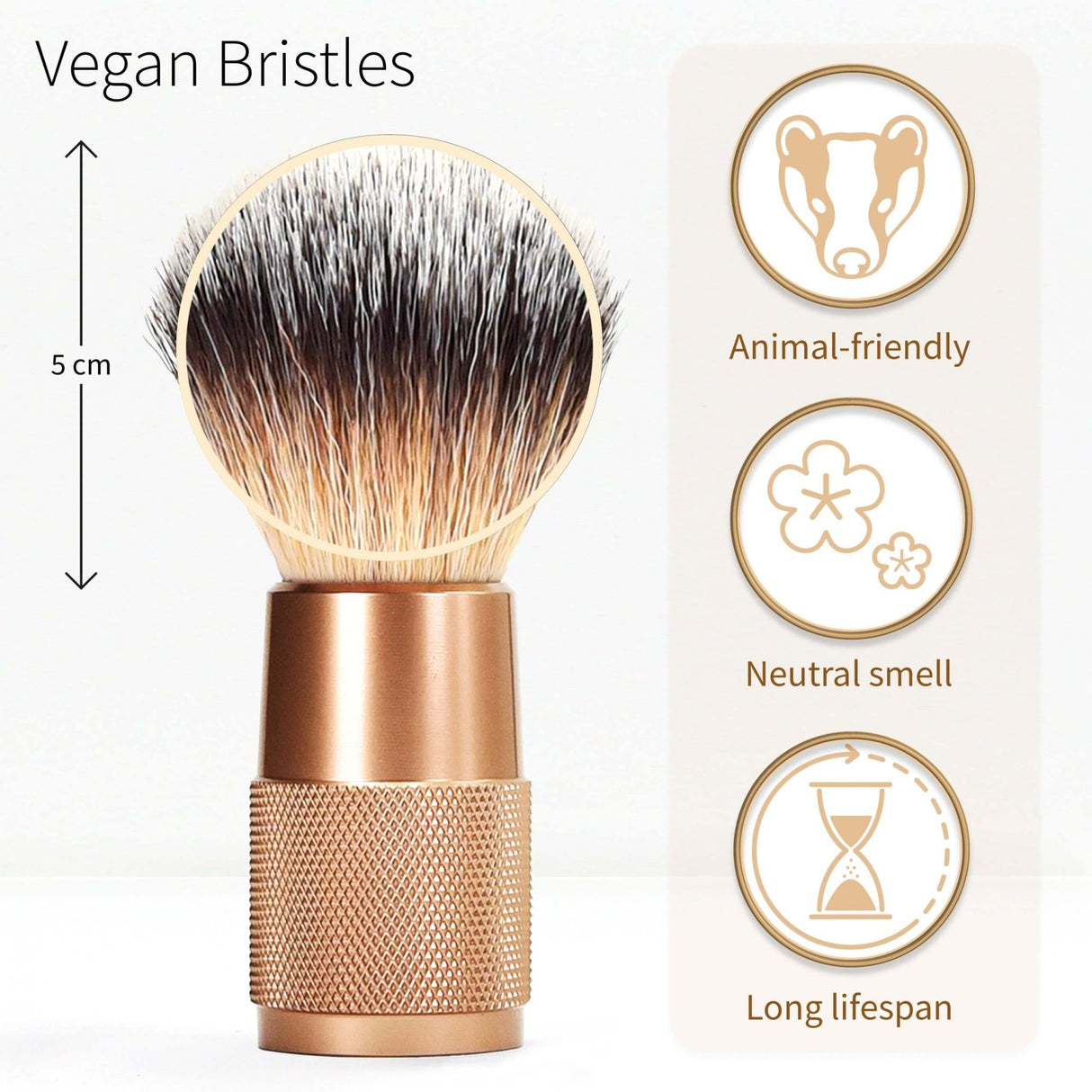 Bambaw Barberbørste Rose Gold i metall og syntetiske fibre, med fokus på børstens lengde