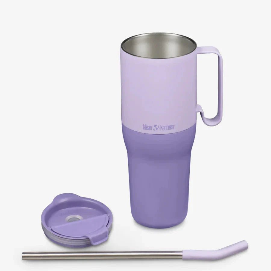 Klean Kanteen Rise Tumbler 1065 ml Orchid Bloom i rustfritt stål, med lokk og sugerør ved siden av