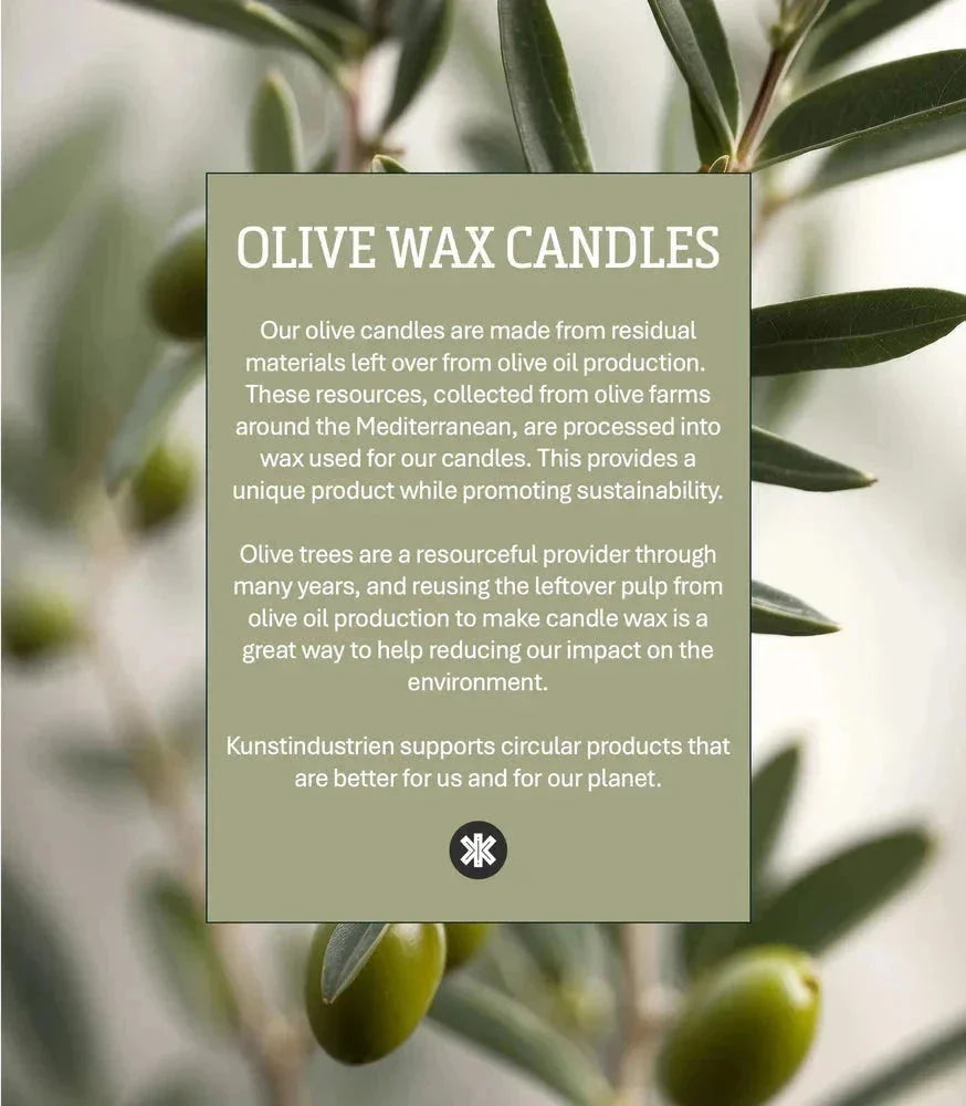 Kalenderlys fra Kunstindustrien - Hazelnut med hvide tal