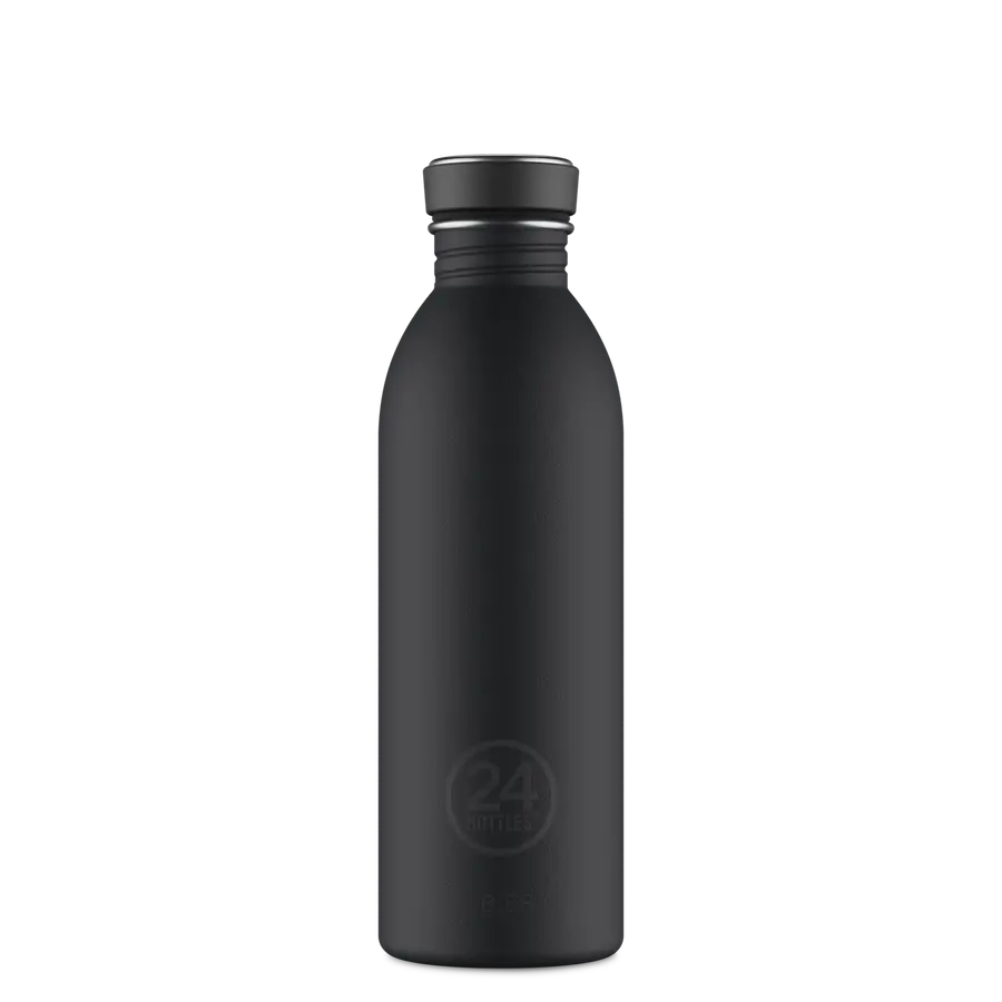 24Bottles Urban Drikkeflaske 500 ml - Tuxedo Black sett forfra på hvit bakgrunn