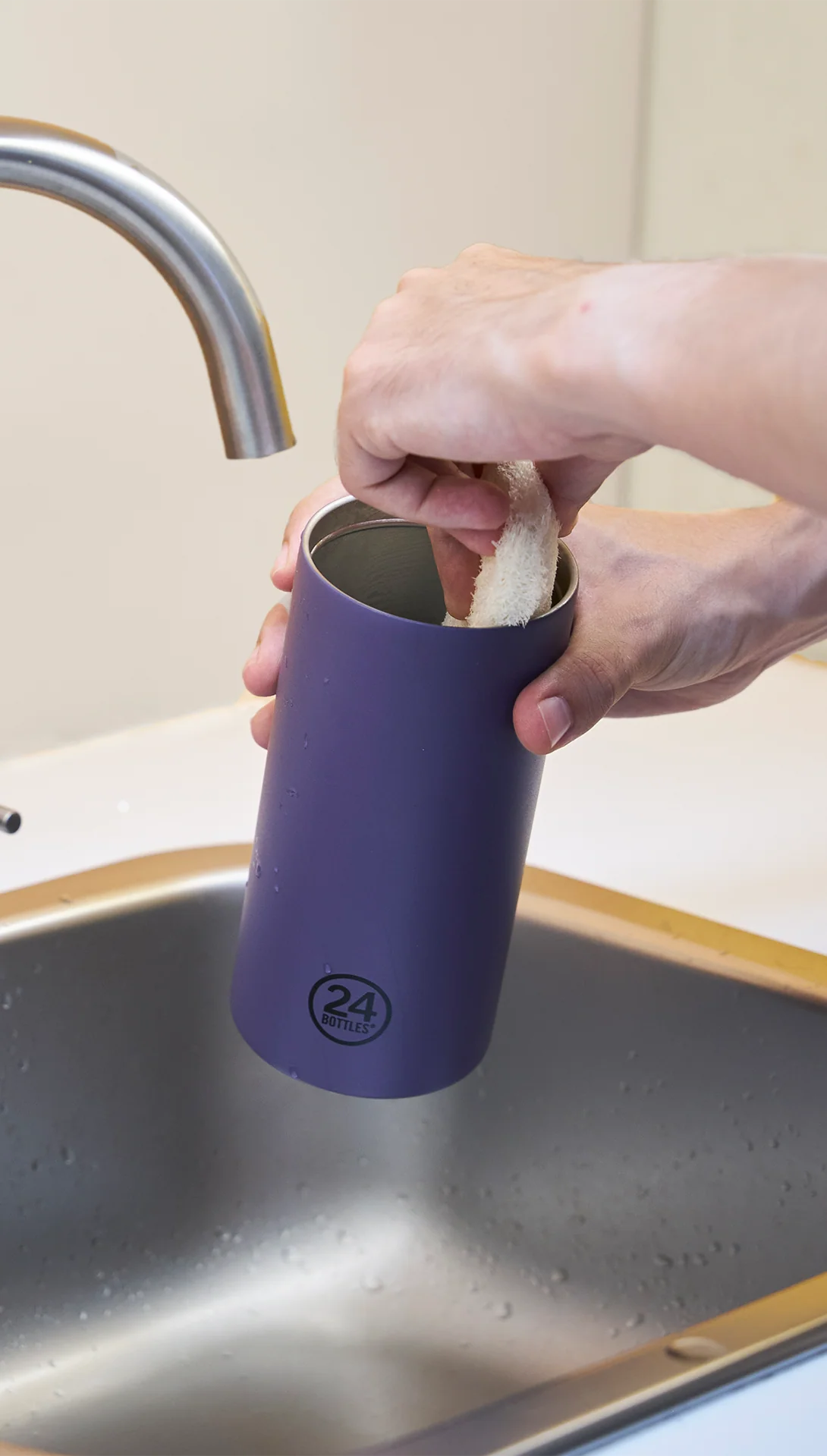 Suztain.no
             data-original-width=