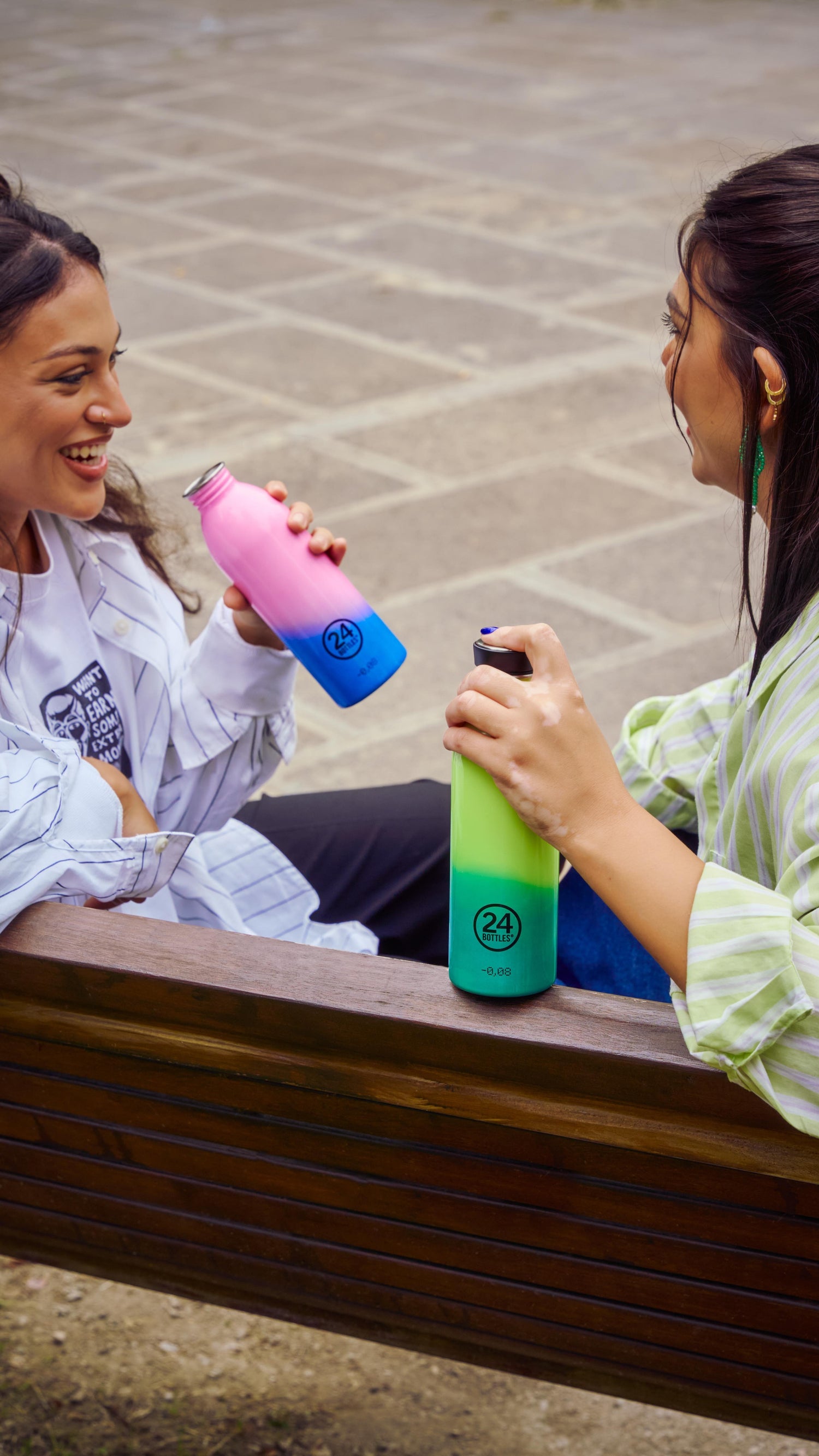 Suztain.no
             data-original-width=