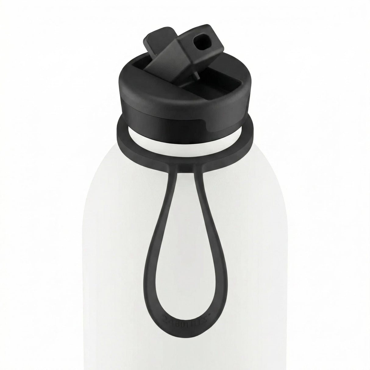 24Bottles Sportslokk i sort silikon og plast, sett forfra med åpen drikketut og bærehank