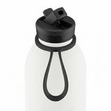 24Bottles Sportslokk i sort silikon og plast, sett forfra med åpen drikketut og bærehank