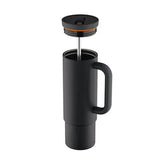 24Bottles termokopp med sugerør 800 ml Tuxedo Black i rustfritt stål, med lokket løftet opp