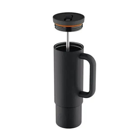 24Bottles termokopp med sugerør 800 ml Tuxedo Black i rustfritt stål, med lokket løftet opp