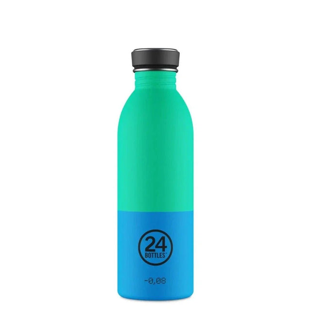 24Bottles Urban drikkeflaske 500 ml Wave i rustfritt stål, sett fra siden med logo på nedre del Suztain.no