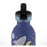 24Bottles Urban Drikkeflaske Barn 250 ml Space Friends i rustfritt stål, nærbilde av flaskehalsen