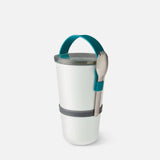 Black+Blum Matboks Original Rund (900 ml) i fargen “Ocean”, med lekkasjesikkert lokk og integrert spork i rustfritt stål, plast og silikon (BPA-fri).