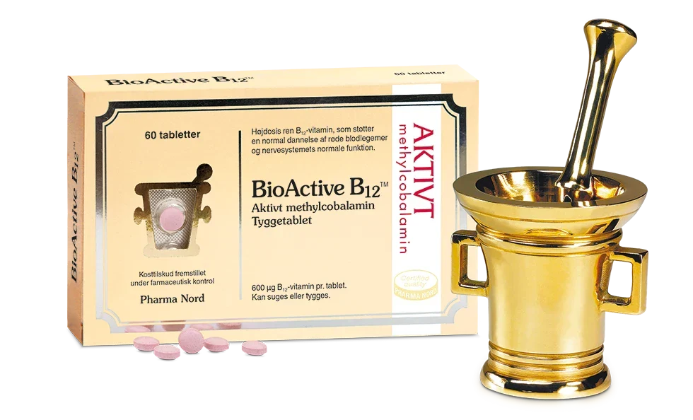 Pharma Nord BioActive B12 methylcobalamin, eske med 60 tyggetabletter og rosa tabletter foran