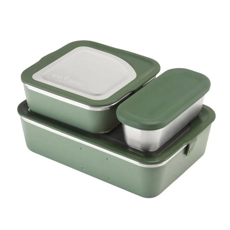 Klean Kanteen matbokssett Family i rustfritt stål og grønn Sea Spray-farge, stablet.