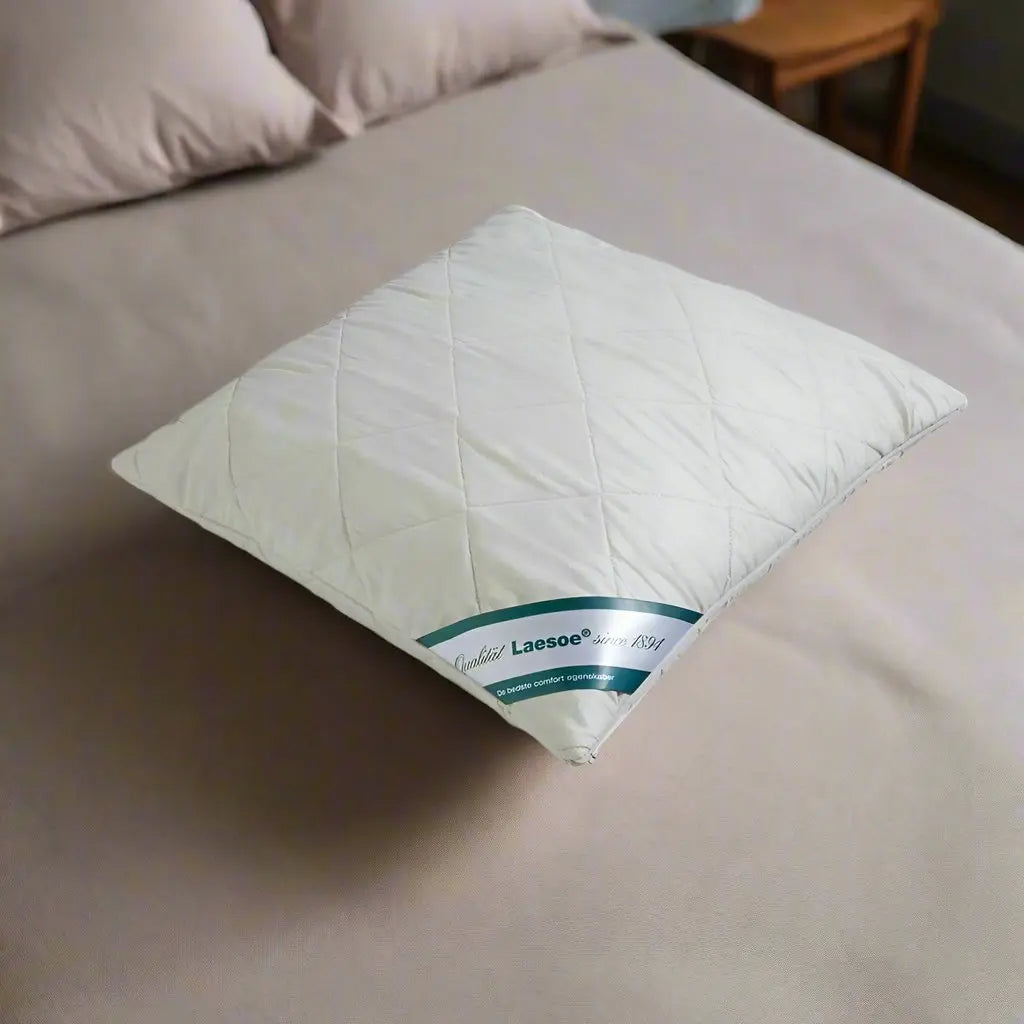 Læsø Ullhodepute – 60x60 cm - Suztain.no  Suztain.no