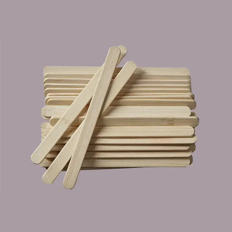 Pulito Ispinner i bambus (24 stk), 115 x 10 mm, et bærekraftig alternativ for hjemmelagde is, fri for BPA og tåler oppvaskmaskin.