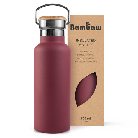 Bambaw Isolert Drikkeflaske 500 ml Red i rustfritt stål og bambus, vist i emballasje