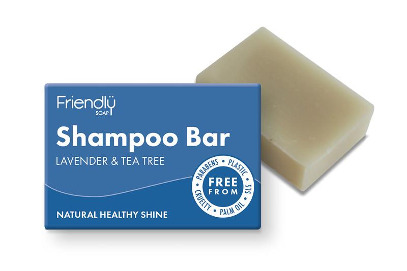 Friendly Soap sjampobar Lavendel & Tea Tree 95g i pappeske med såpestykke ved siden av, sett ovenfra