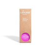 The Lekker Company deodorant Lavender i pappemballasje med lilla etikett, sett forfra med hvit bakgrunn