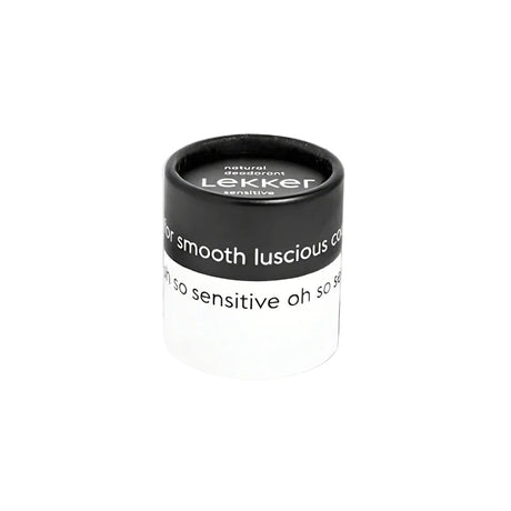 The Lekker Company Deodorant Soft Bamboo Sensitive svart og hvit i pappemballasje sett forfra