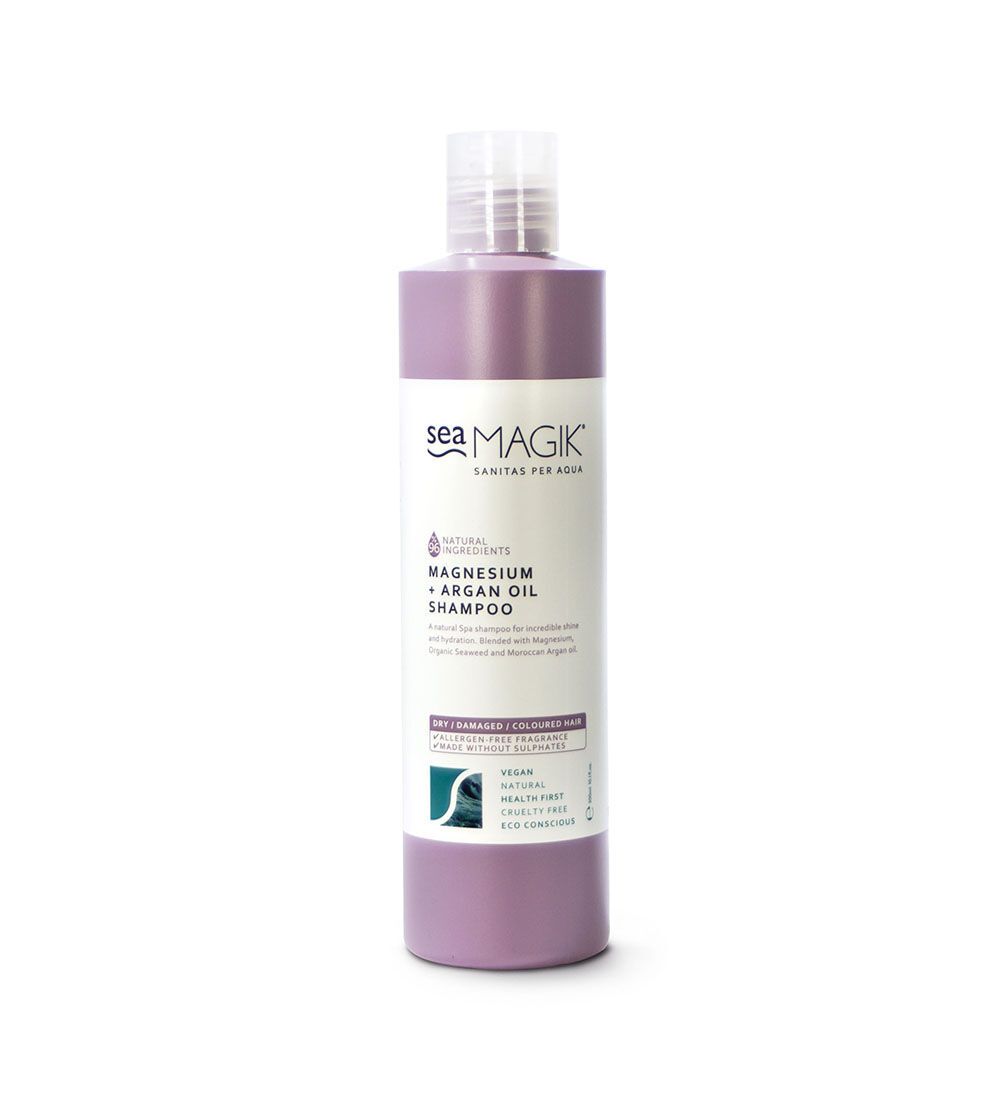 Sea Magik Sjampo Magnesium + Argan 300 ml i lilla bio-plast flaske, sett fra siden med hvit bakgrunn