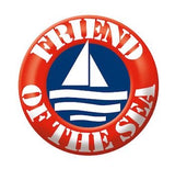 Zooca Friend of the Sea-logo i rød og blå med hvit skrift og seilbåt, sett forfra